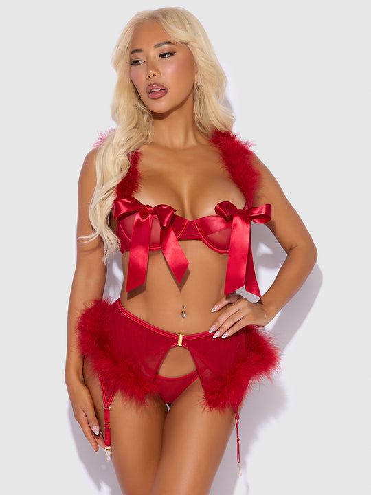 Marilyn Marabou & Mesh Openable Bra, Garter, & G-String Set from Love It Curvy