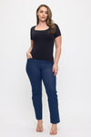 Love It Curvy Seamless Scoop Neck Short Sleeve Top