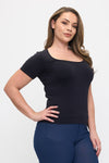 Love It Curvy Seamless Scoop Neck Short Sleeve Top