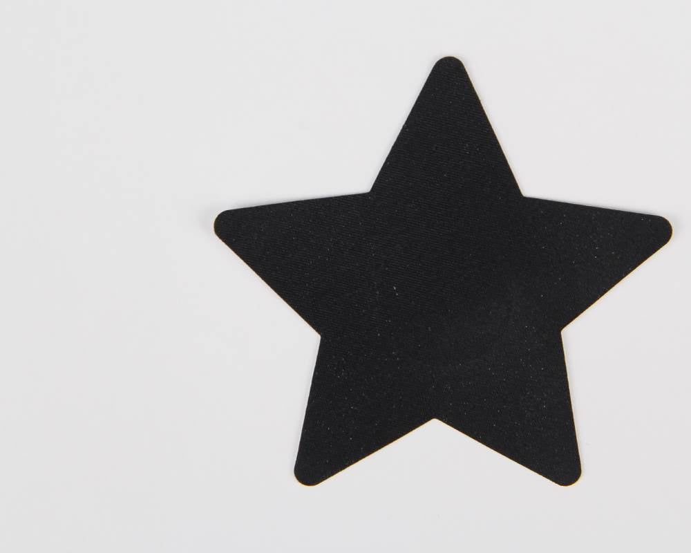 Black Star Sticky Nipple Cover - Love it Curvy