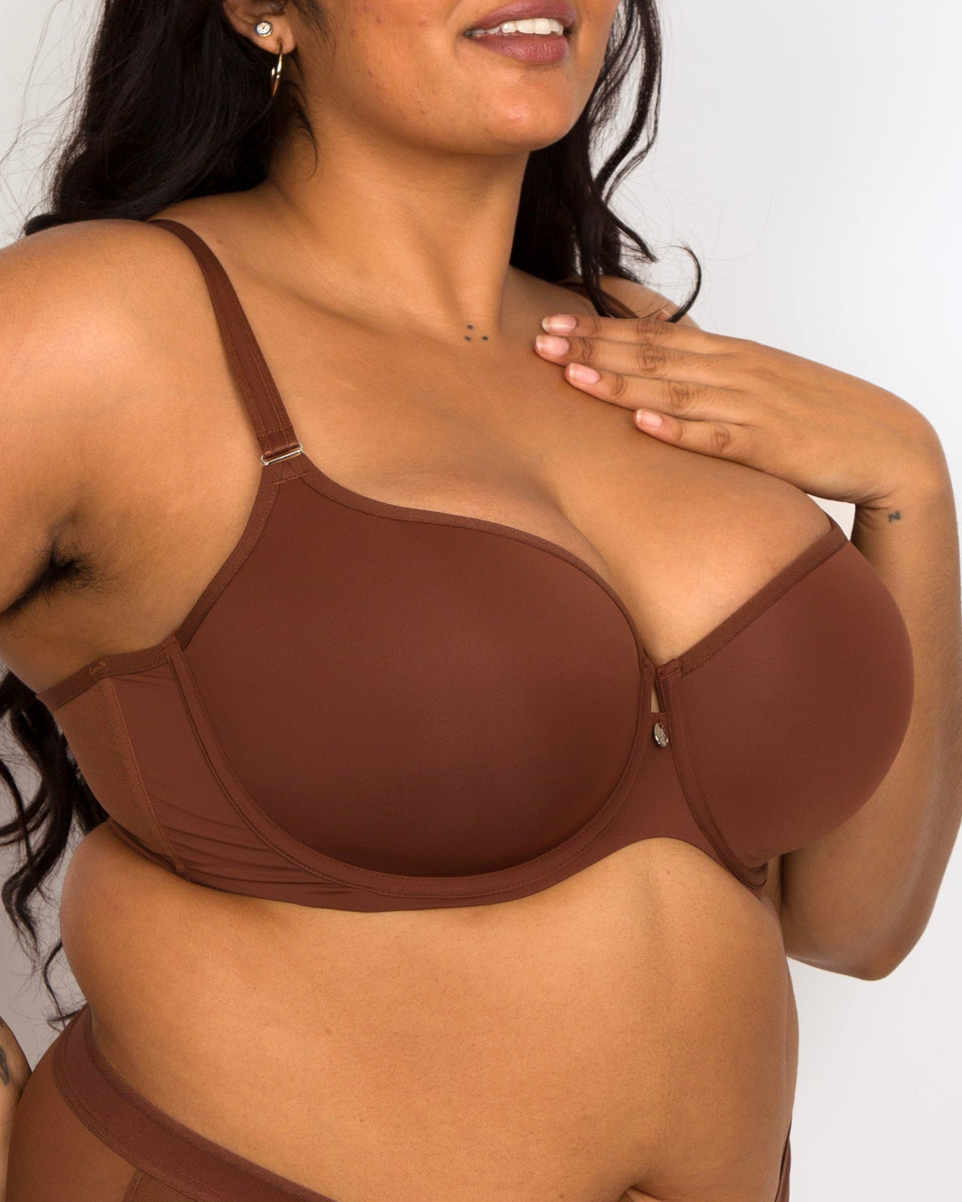 Curvy Couture Tulip Smooth T-Shirt Bra in Chocolate Nude