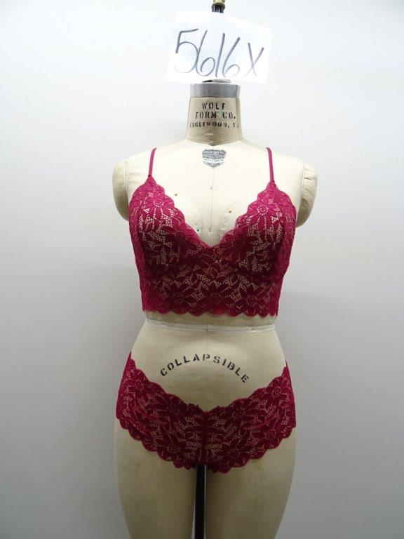 Queen Lace Cami Top &amp; Boyshort Set – Plus Size Lingerie - Love it Curvy