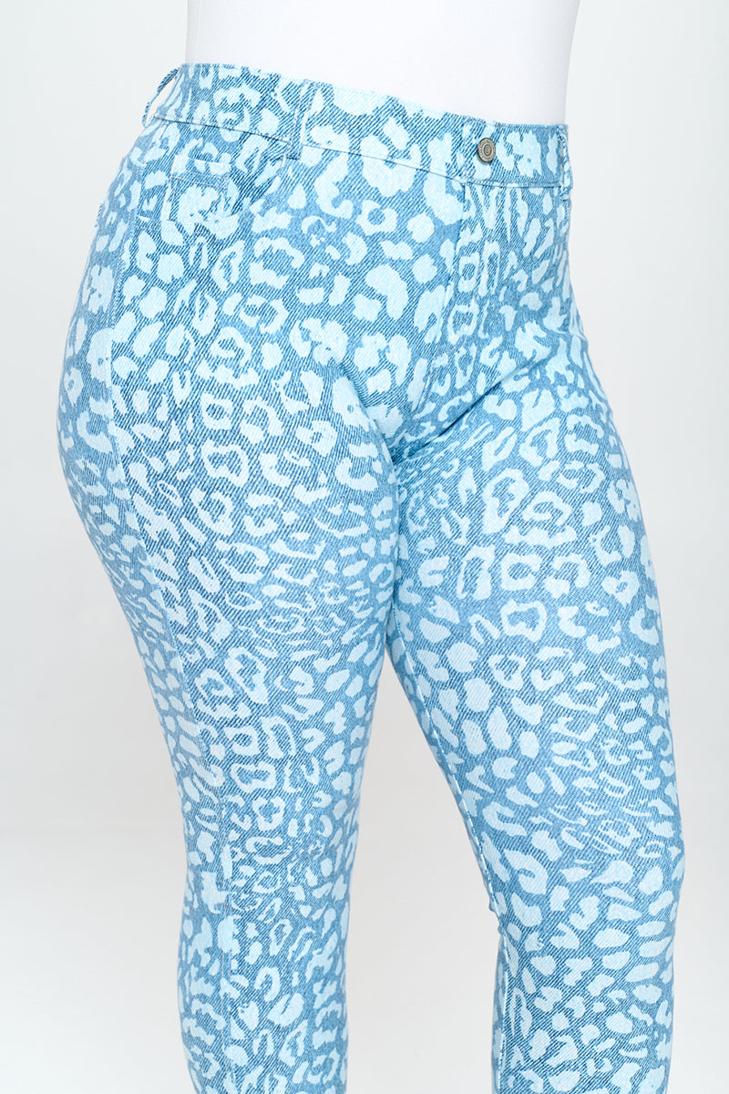 Plus Size Women&