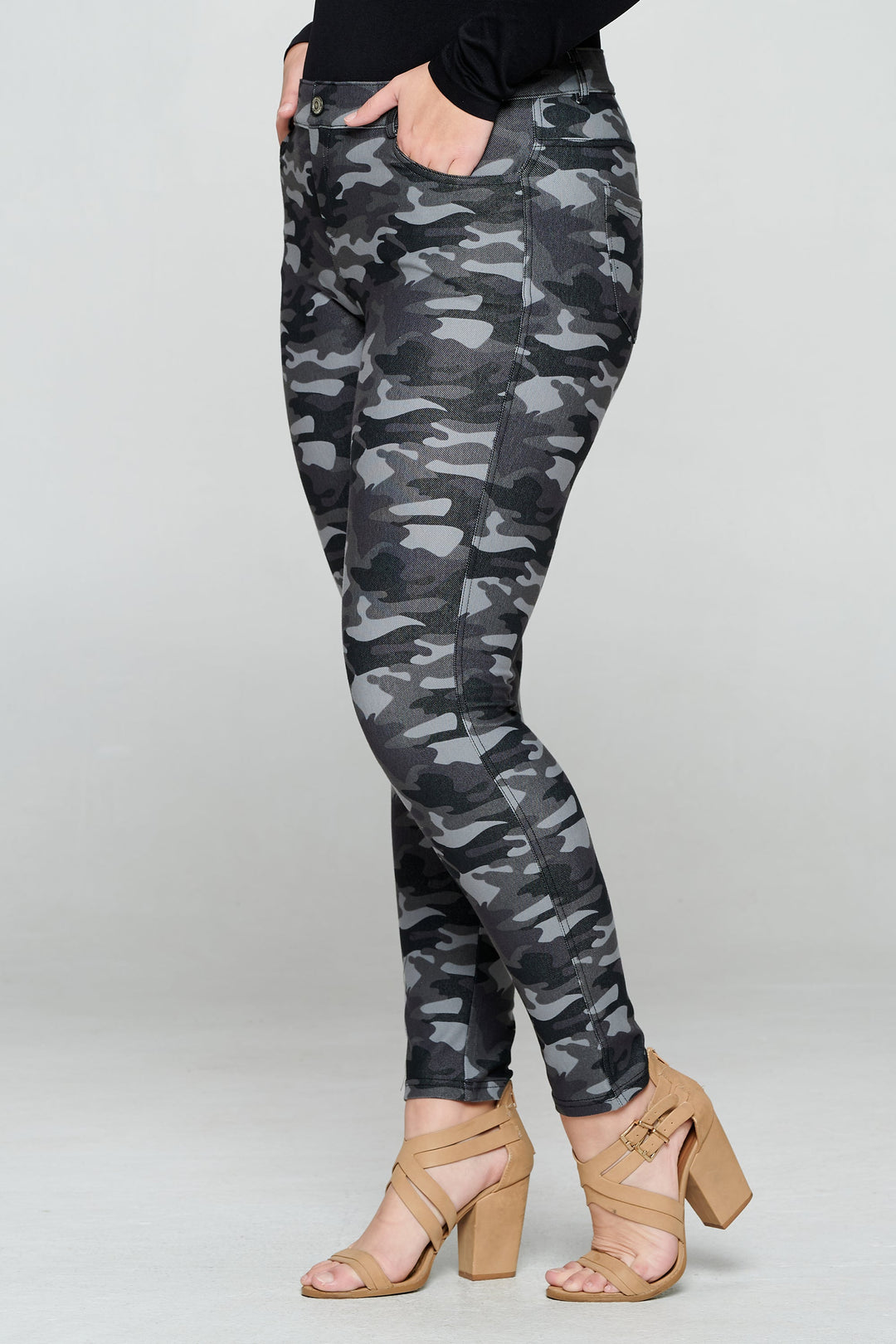 Plus Size Women&