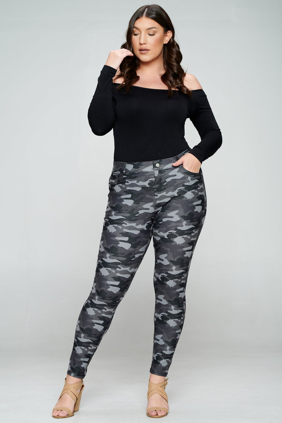 Plus Size Women&