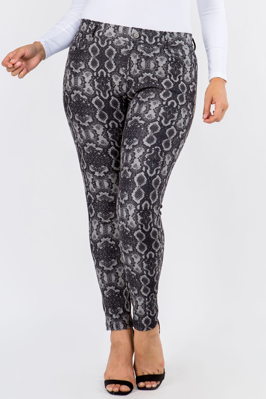 Plus Size Women&