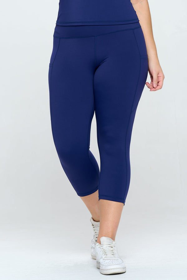 Plus Size Buttery Soft Activewear Capri Leggings with Pockets | Love It Curvy