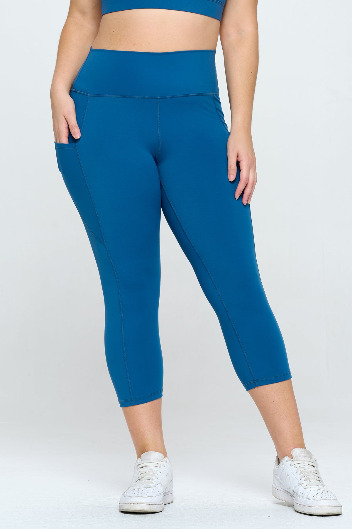 Plus Size Buttery Soft Activewear Capri Leggings with Pockets | Love It Curvy