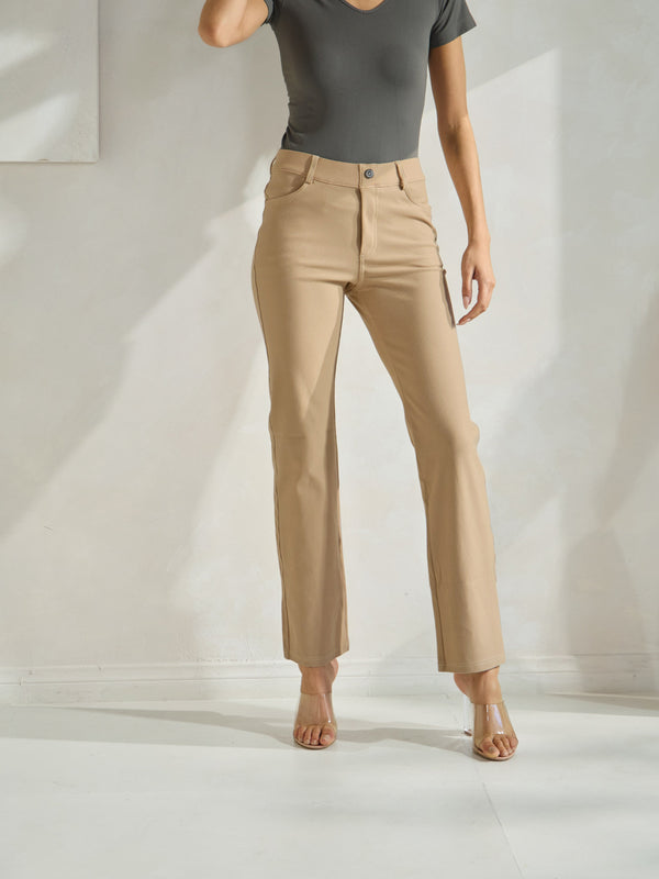 Classic Solid Straight Leg Jeggings | Love It Curvy