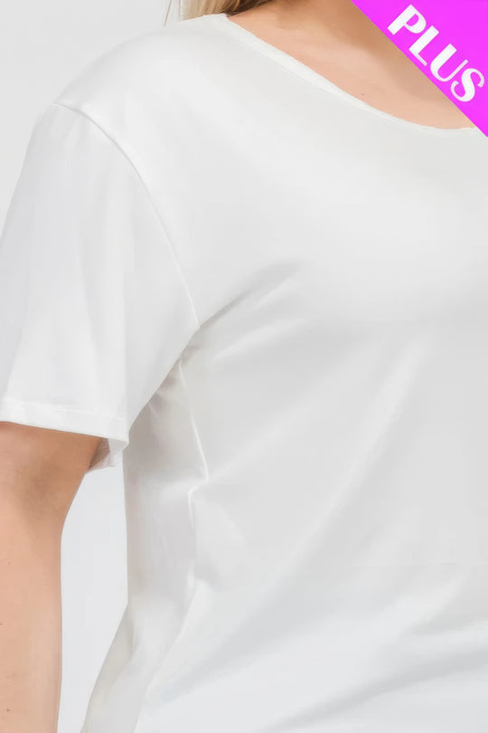 Plus Size Basic Short Sleeve T-shirt - Love it Curvy