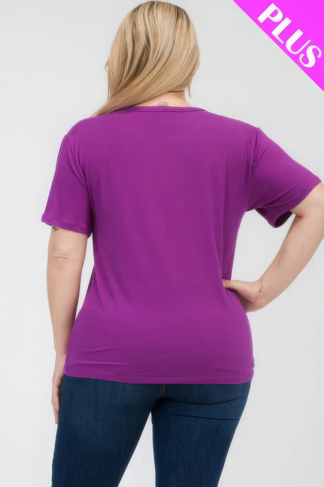 Plus Size Basic Short Sleeve T-shirt - Love it Curvy