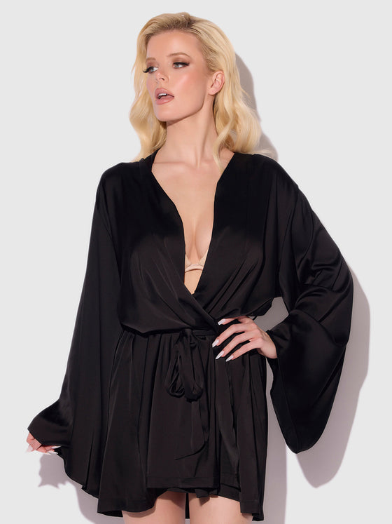 Love It Curvy Brigeta Short Satin Robe