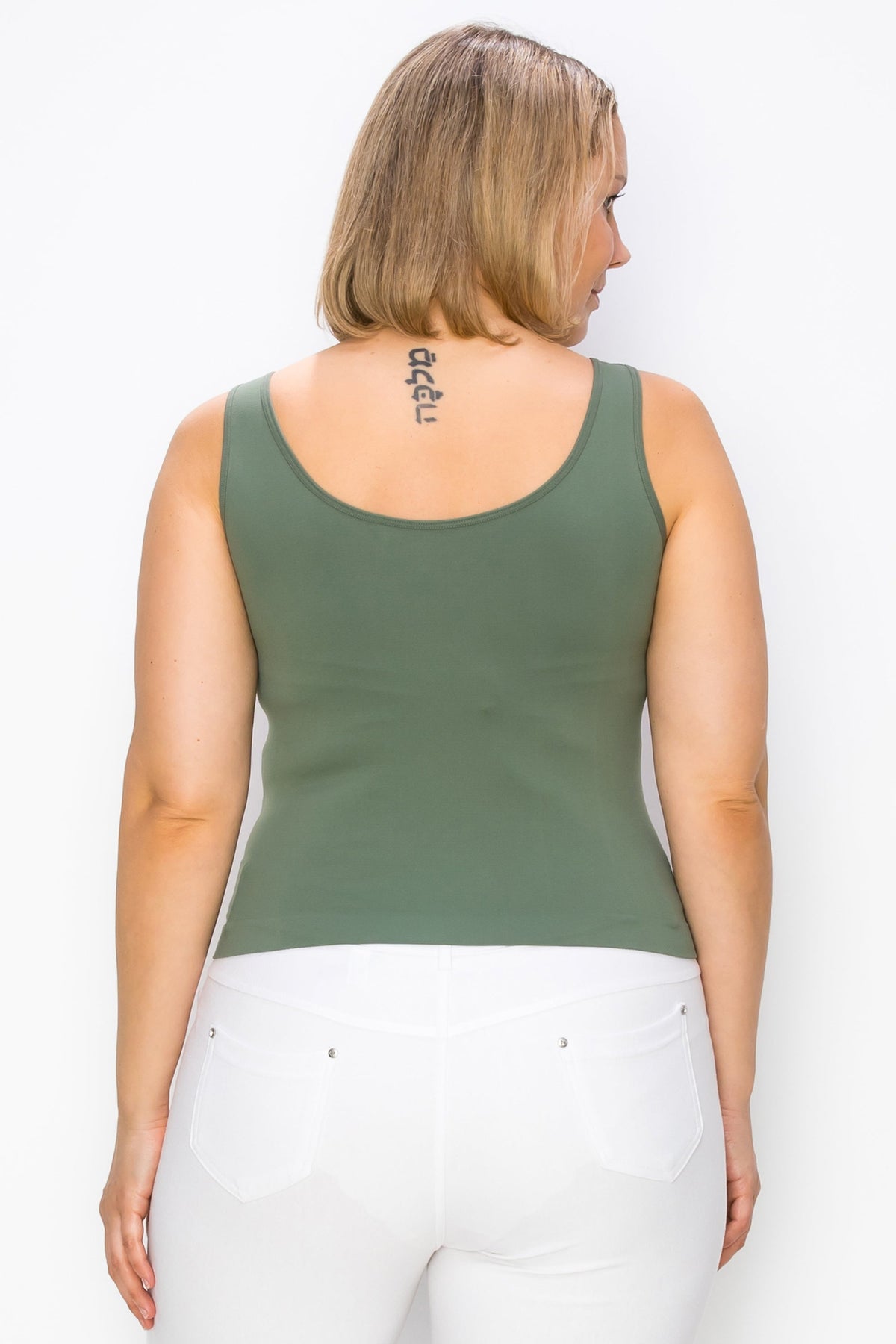 V or U Neckline Reversible Seamless Tank | Love It Curvy
