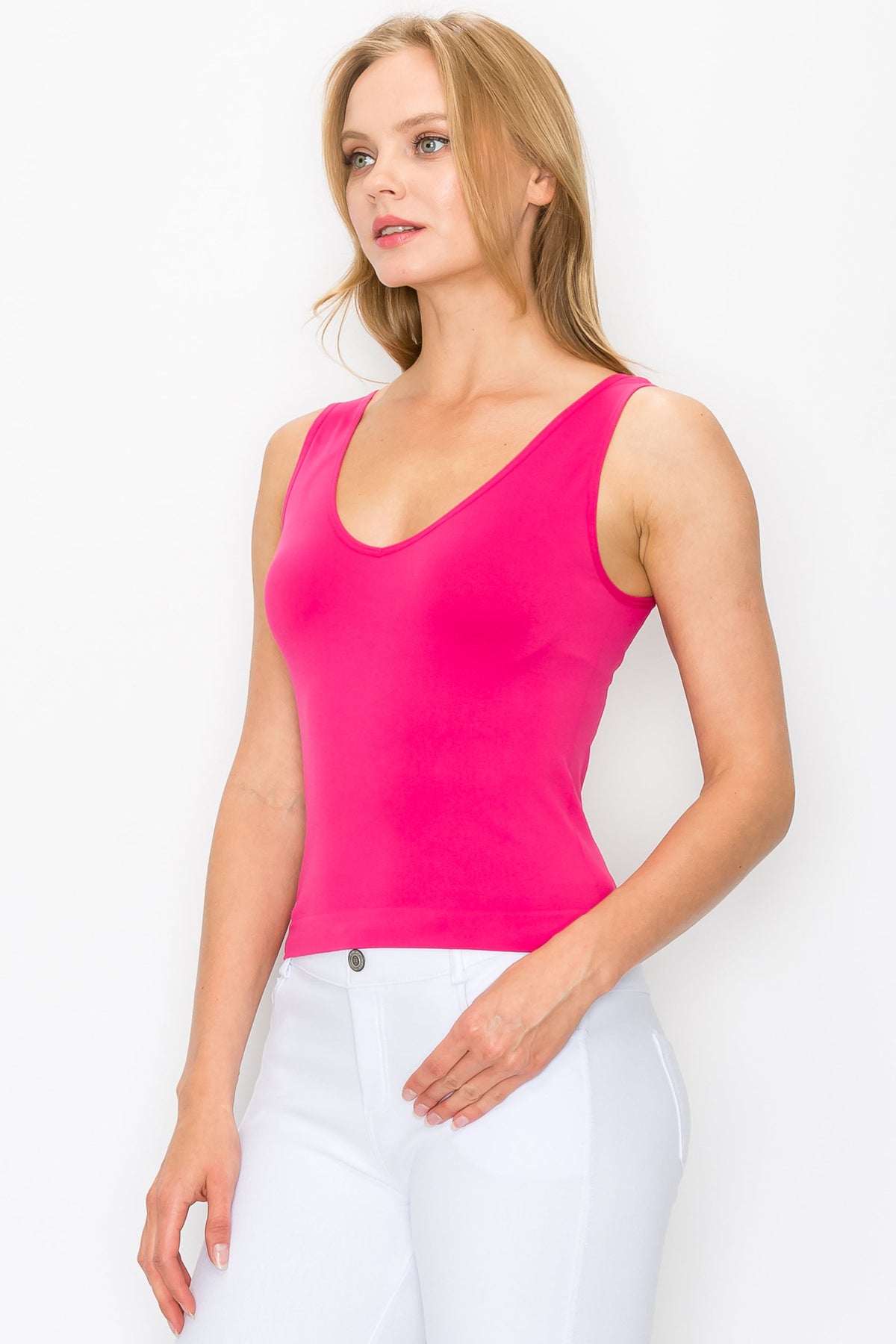 V or U Neckline Reversible Seamless Tank | Love It Curvy