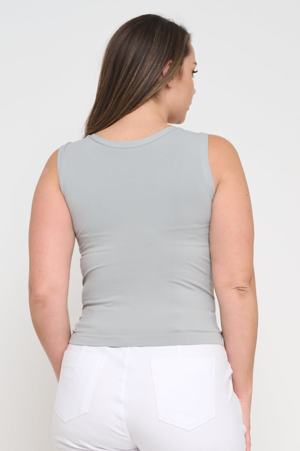 Reversible High-Low Neckline Seamless Tank | Love It Curvy