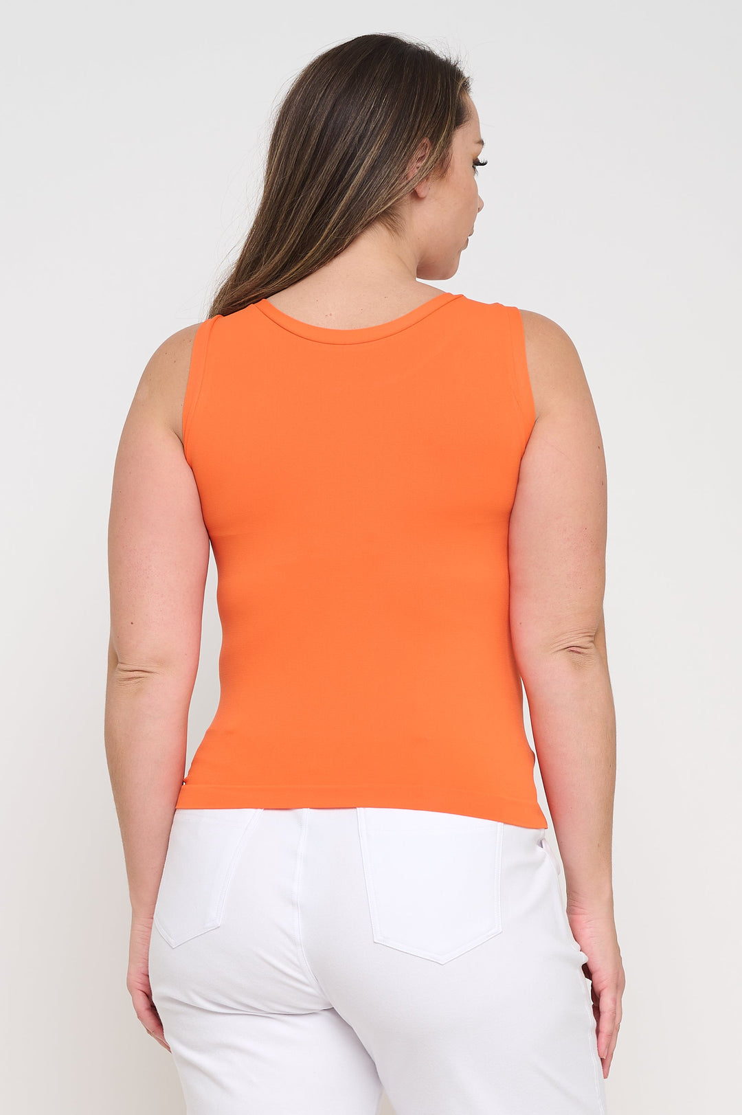 Love It Curvy Reversible High-Low Neckline Seamless Tank