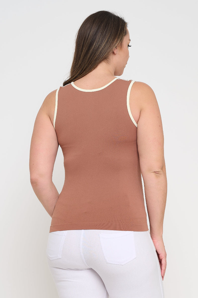 Love It Curvy U Neck Two Tone Seamless Tank