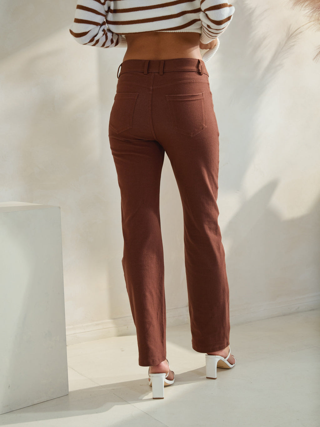Classic Solid Straight Leg Jeggings | Love It Curvy