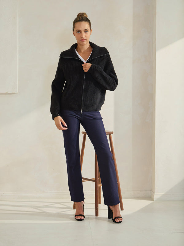 Classic Solid Straight Leg Jeggings | Love It Curvy