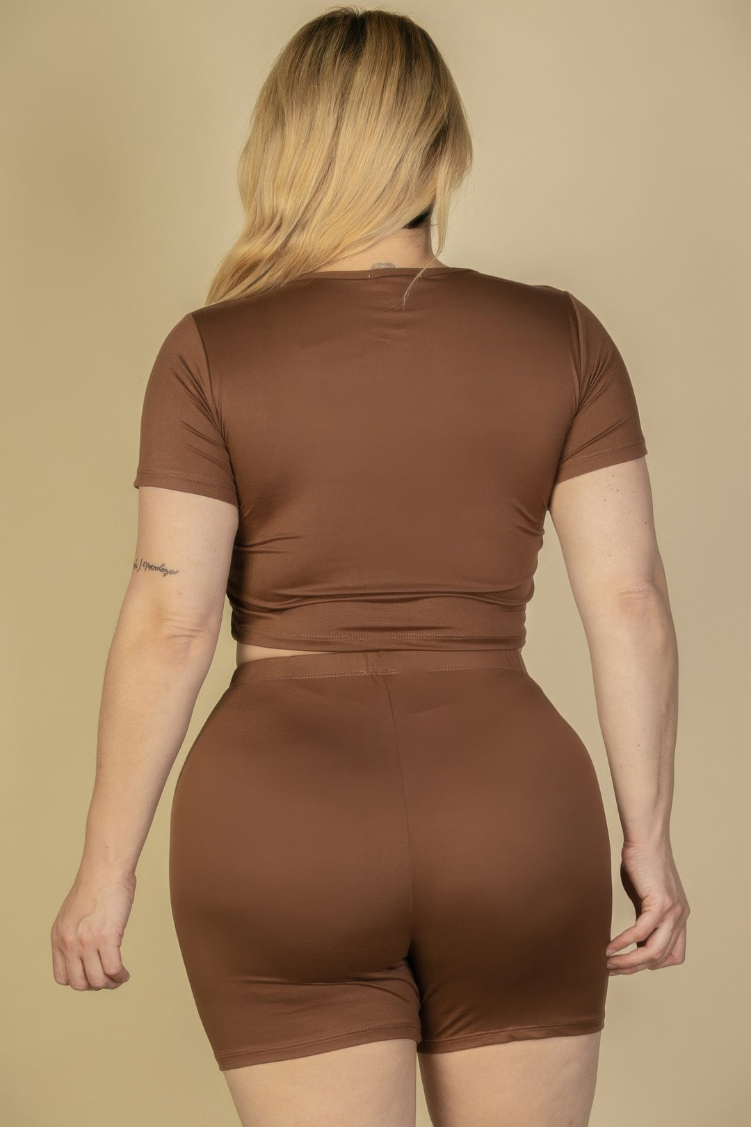 Plus Size Short Sleeve Crop Top & Shorts Set - Love it Curvy
