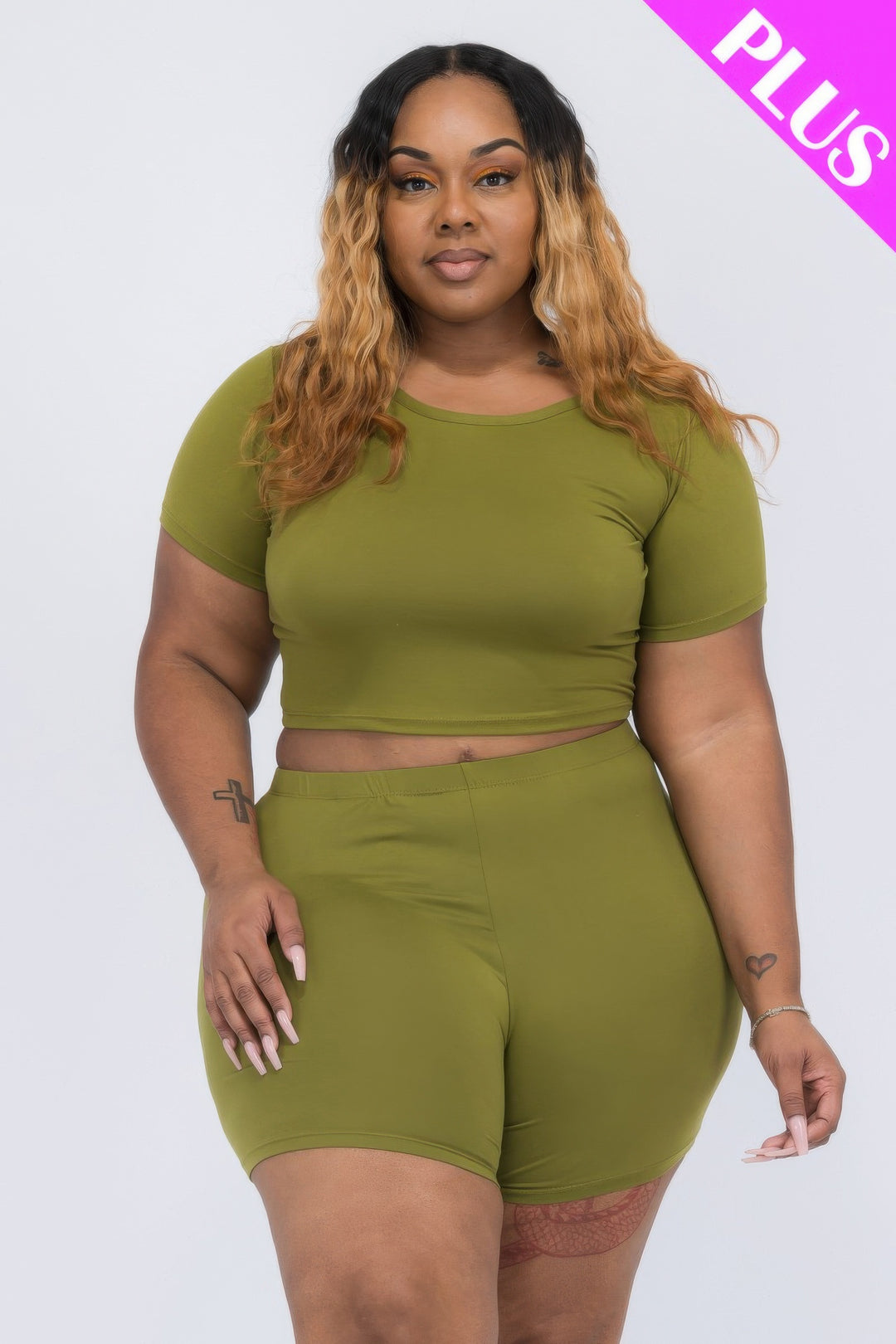 Plus Size Short Sleeve Crop Top & Shorts Set - Love it Curvy