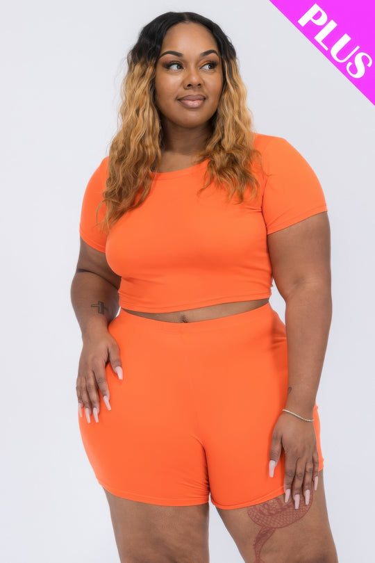 Plus Size Short Sleeve Crop Top & Shorts Set - Love it Curvy
