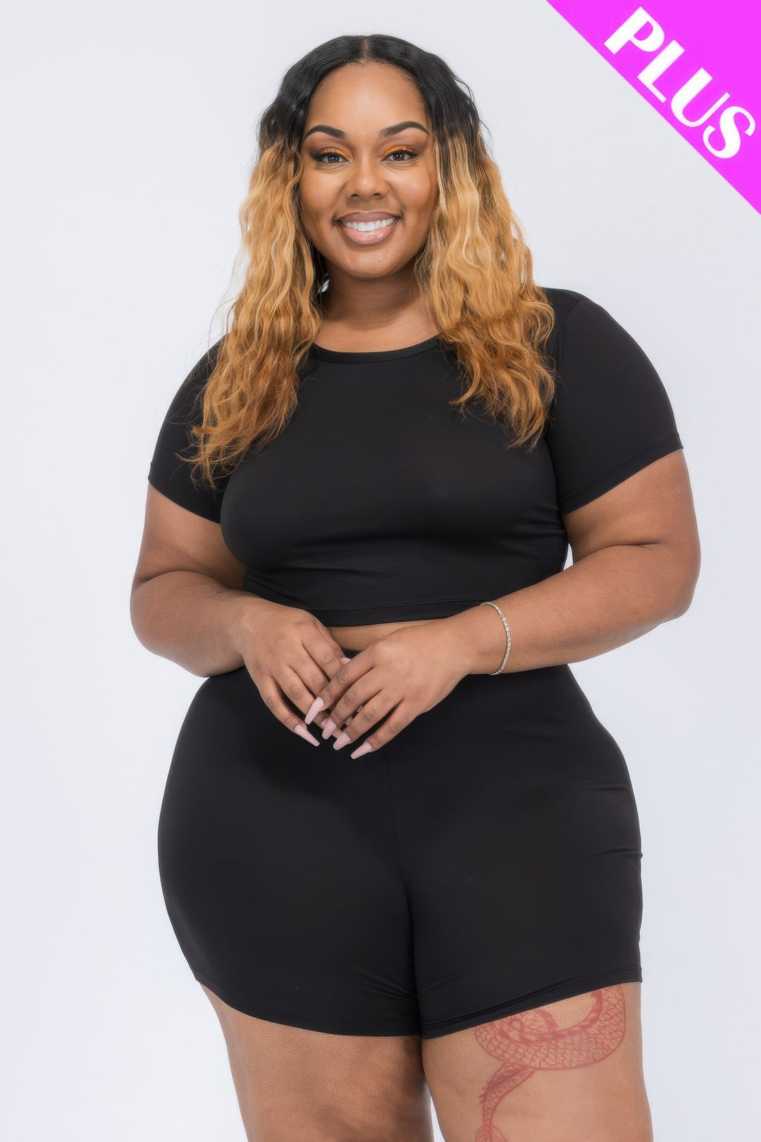 Plus Size Short Sleeve Crop Top & Shorts Set - Love it Curvy