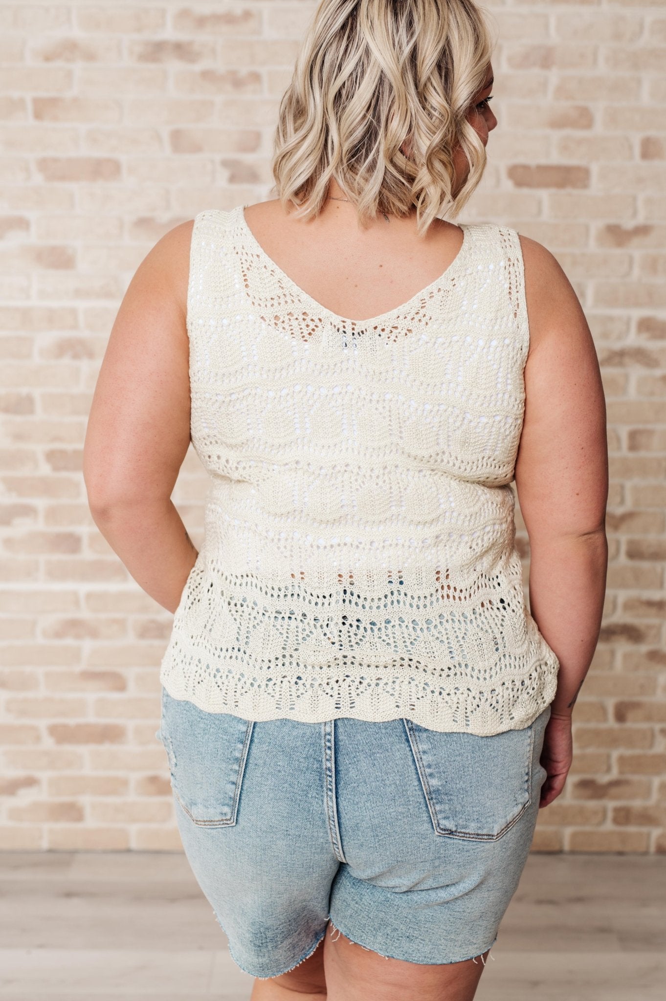 Adventure is Out There Open Knit Tank - AS7815 - 01 - Love it Curvy