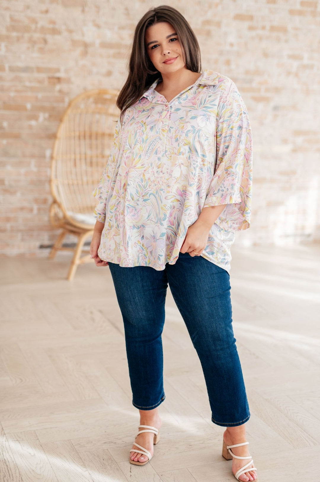 Blissful Botanicals Blouse - AS7823-01 - Love it Curvy