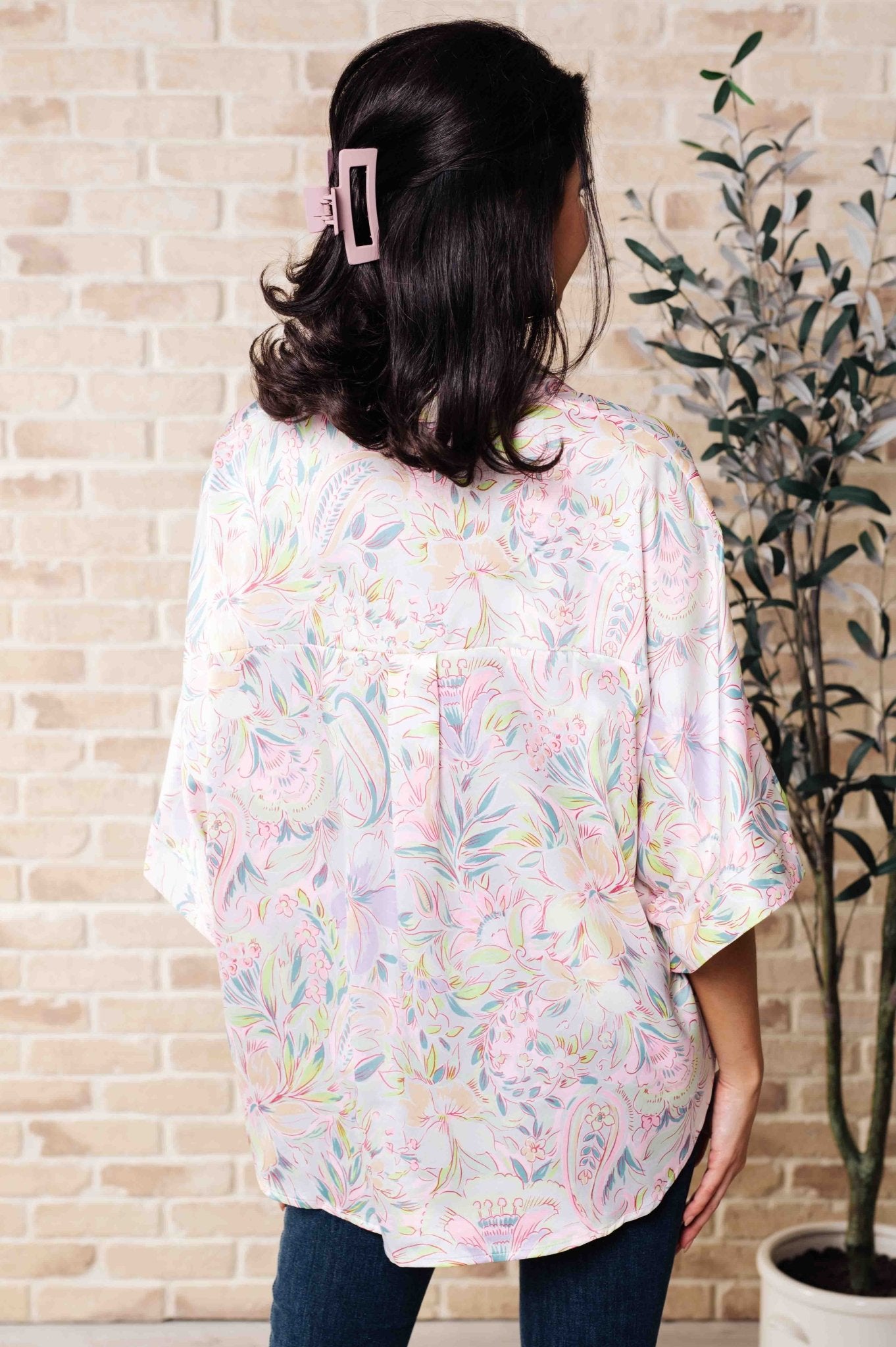 Blissful Botanicals Blouse - AS7823 - 01 - Love it Curvy