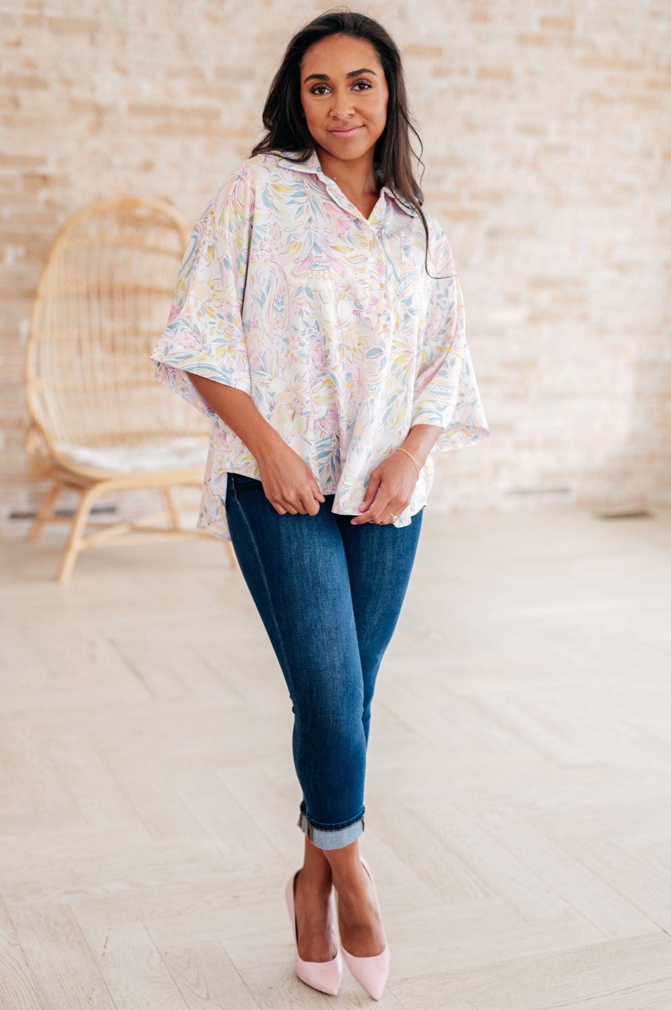 Blissful Botanicals Blouse - AS7823-01 - Love it Curvy