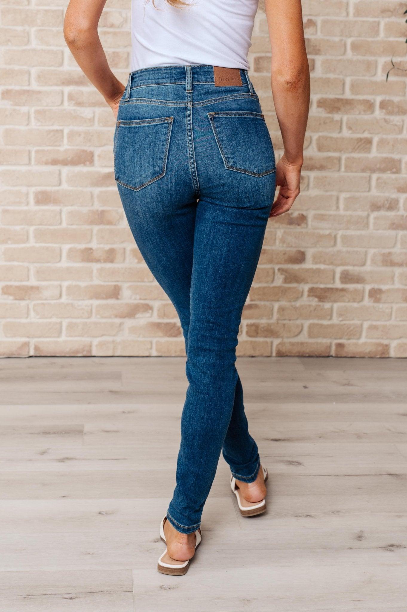 Daphne High Rise Skinny Jeans - AS8821 - 01 - Love it Curvy