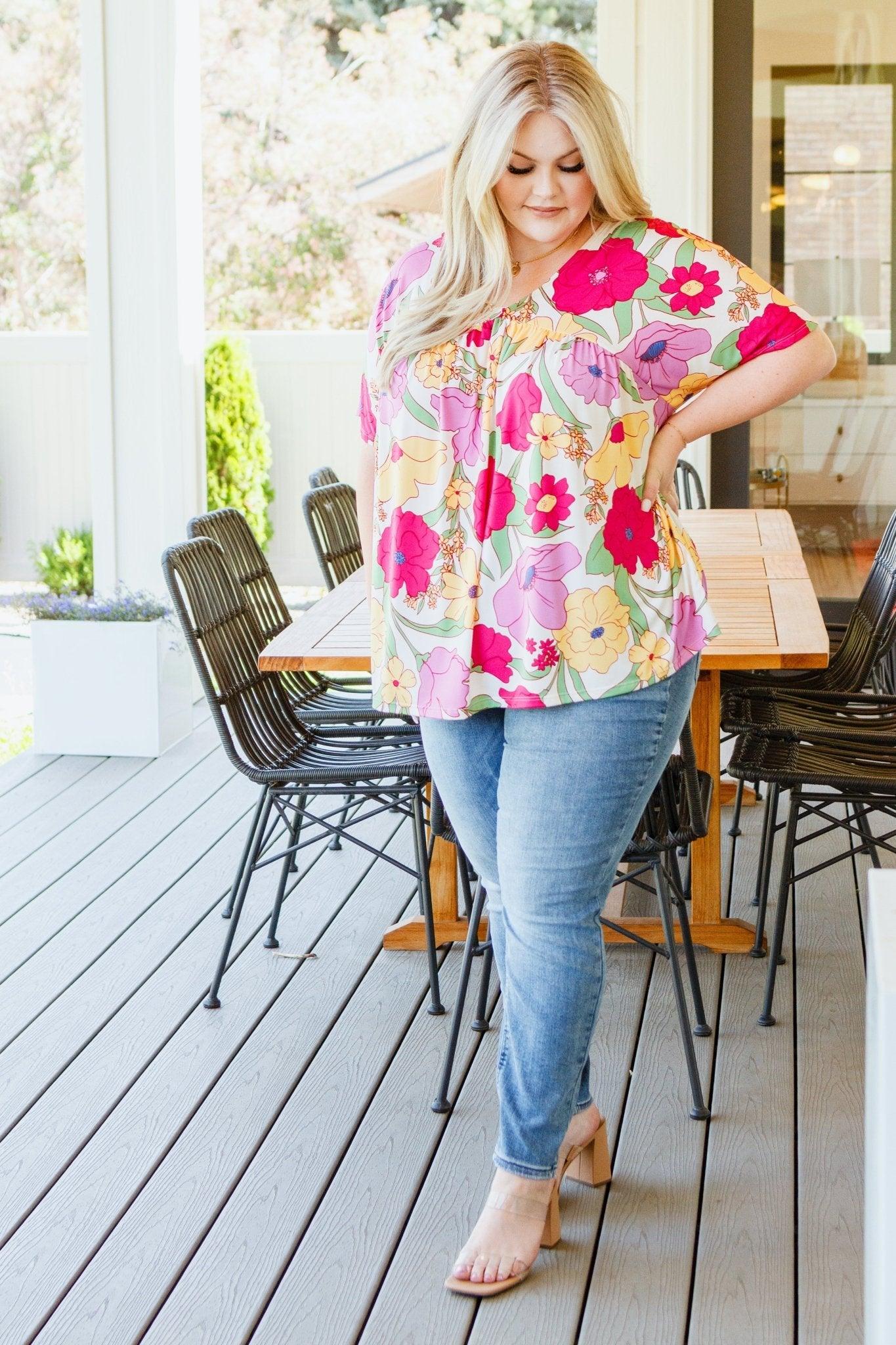 Do It Anyways Floral Top - AS6386-01 - Love it Curvy