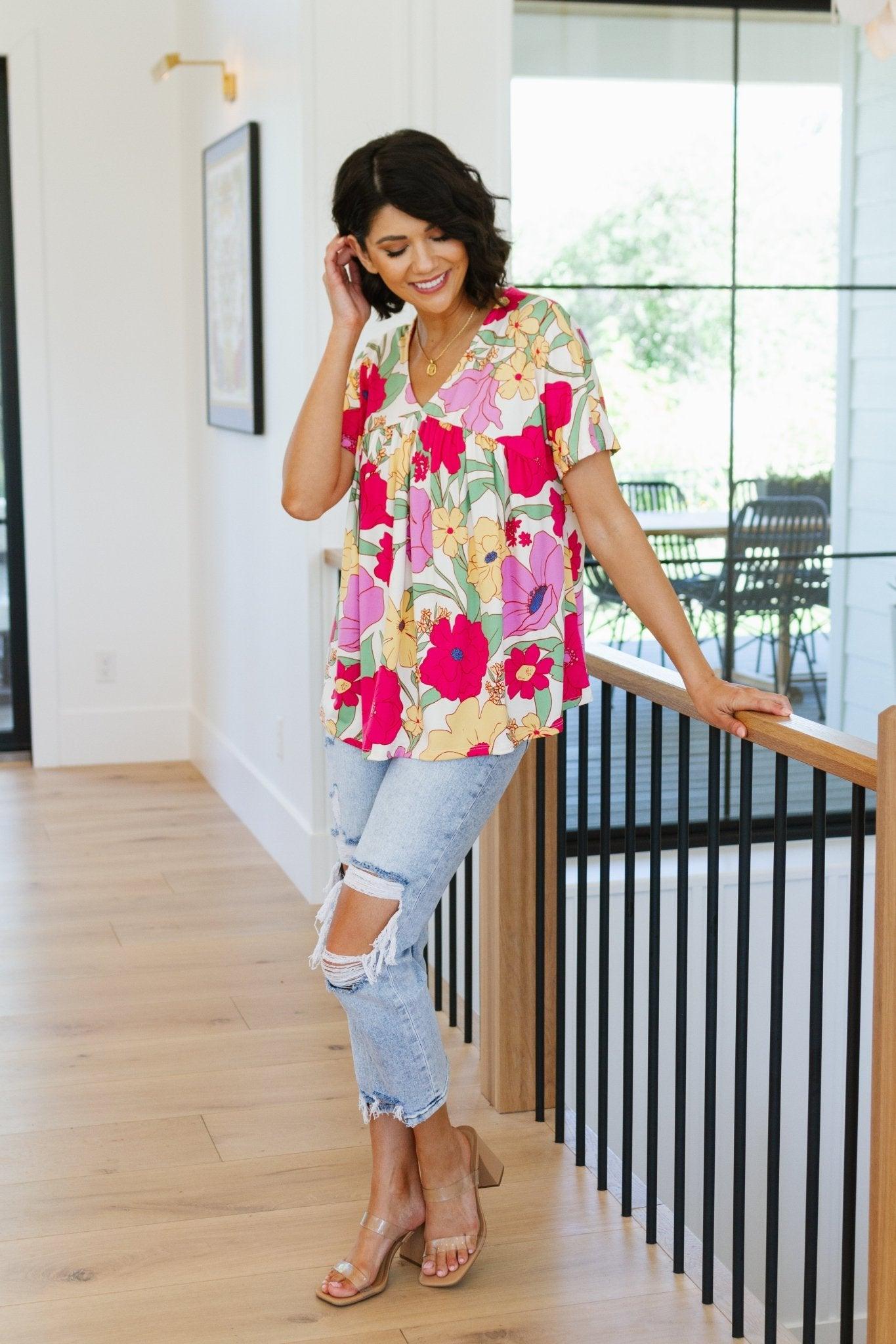 Do It Anyways Floral Top - AS6386-01 - Love it Curvy