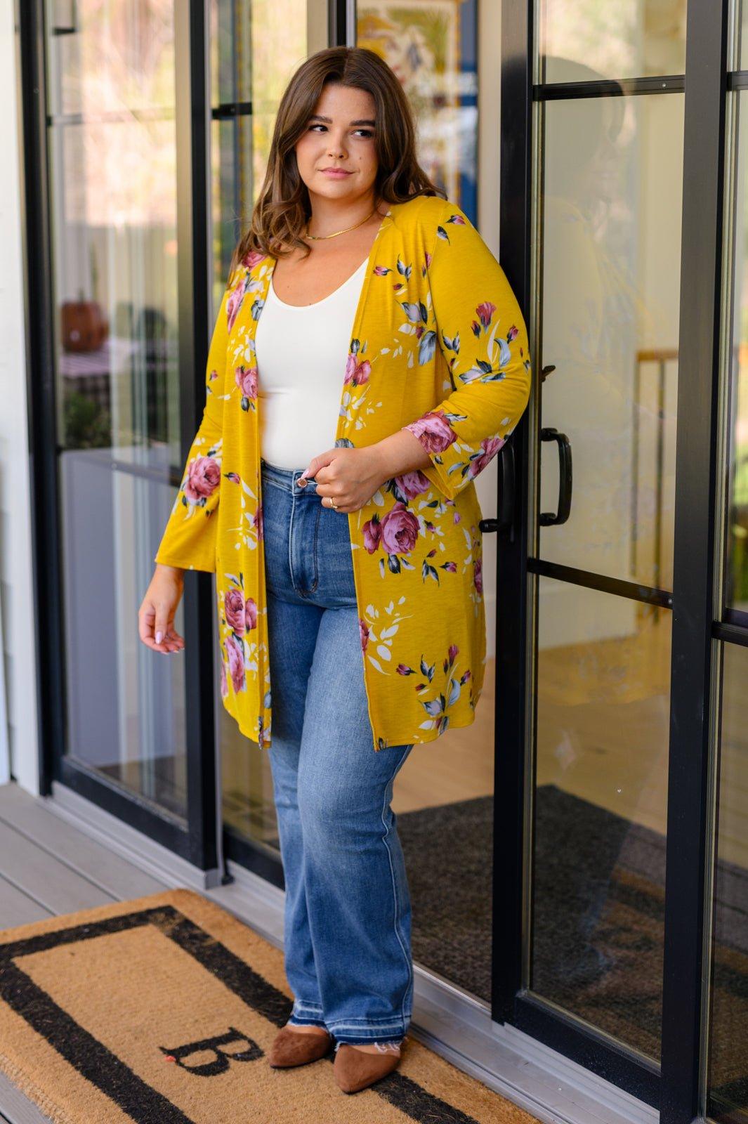 Grow As You Go Floral Cardigan - AS6772-01 - Love it Curvy