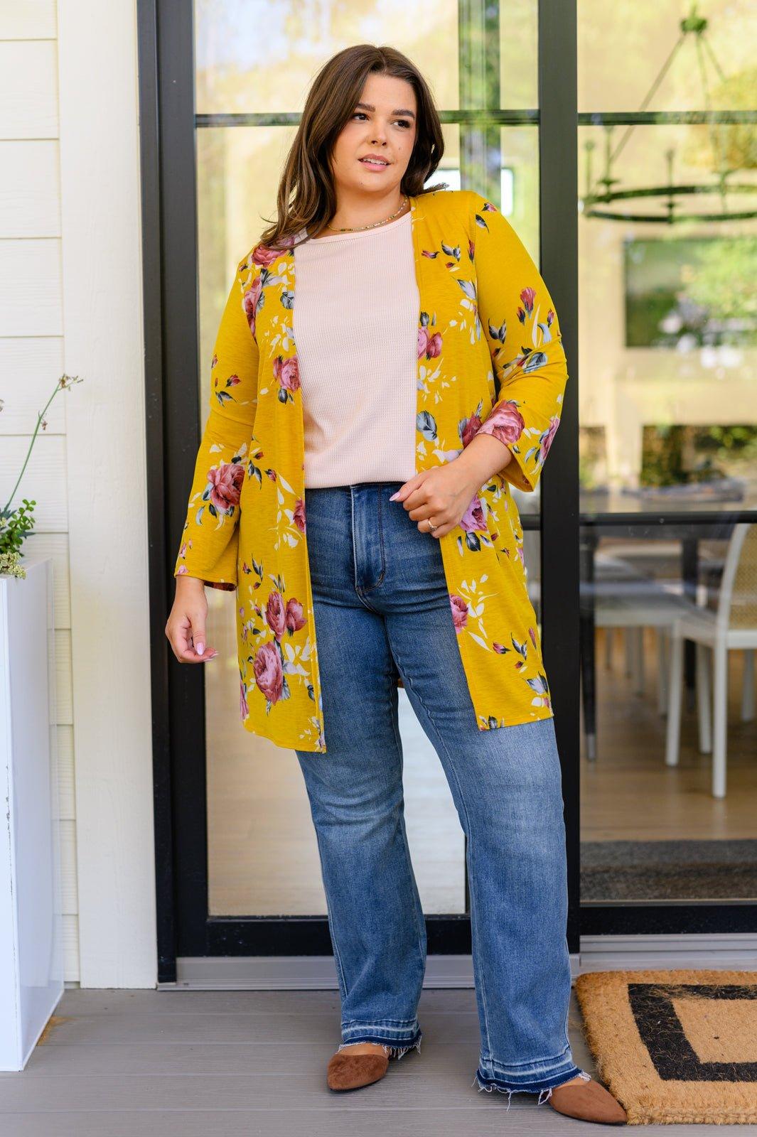 Grow As You Go Floral Cardigan - AS6772-01 - Love it Curvy