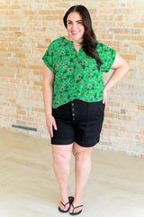 Lizzy Cap Sleeve Top in Green and Black Floral - AS8711-01 - Love it Curvy