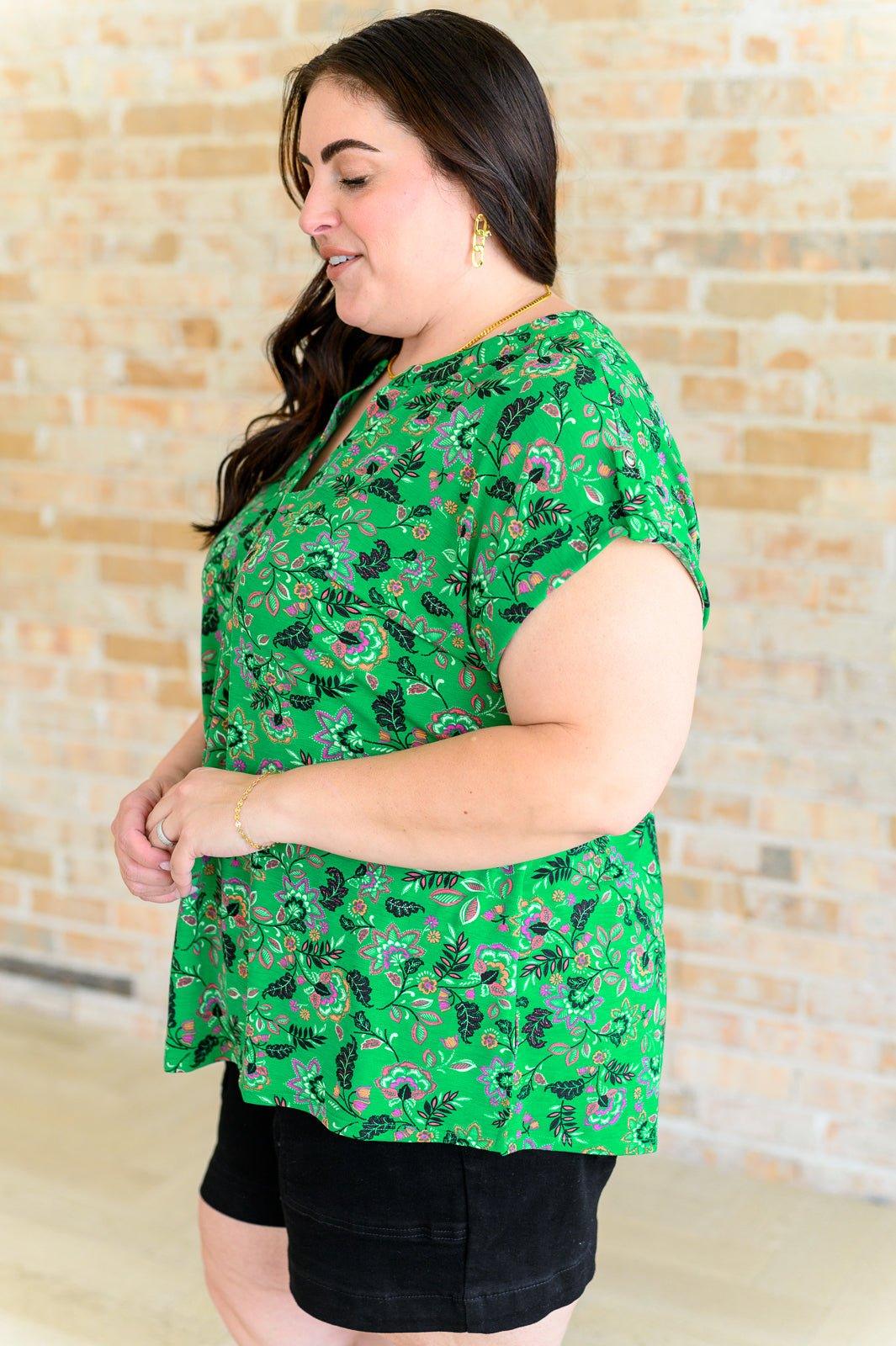 Lizzy Cap Sleeve Top in Green and Black Floral - AS8711-01 - Love it Curvy