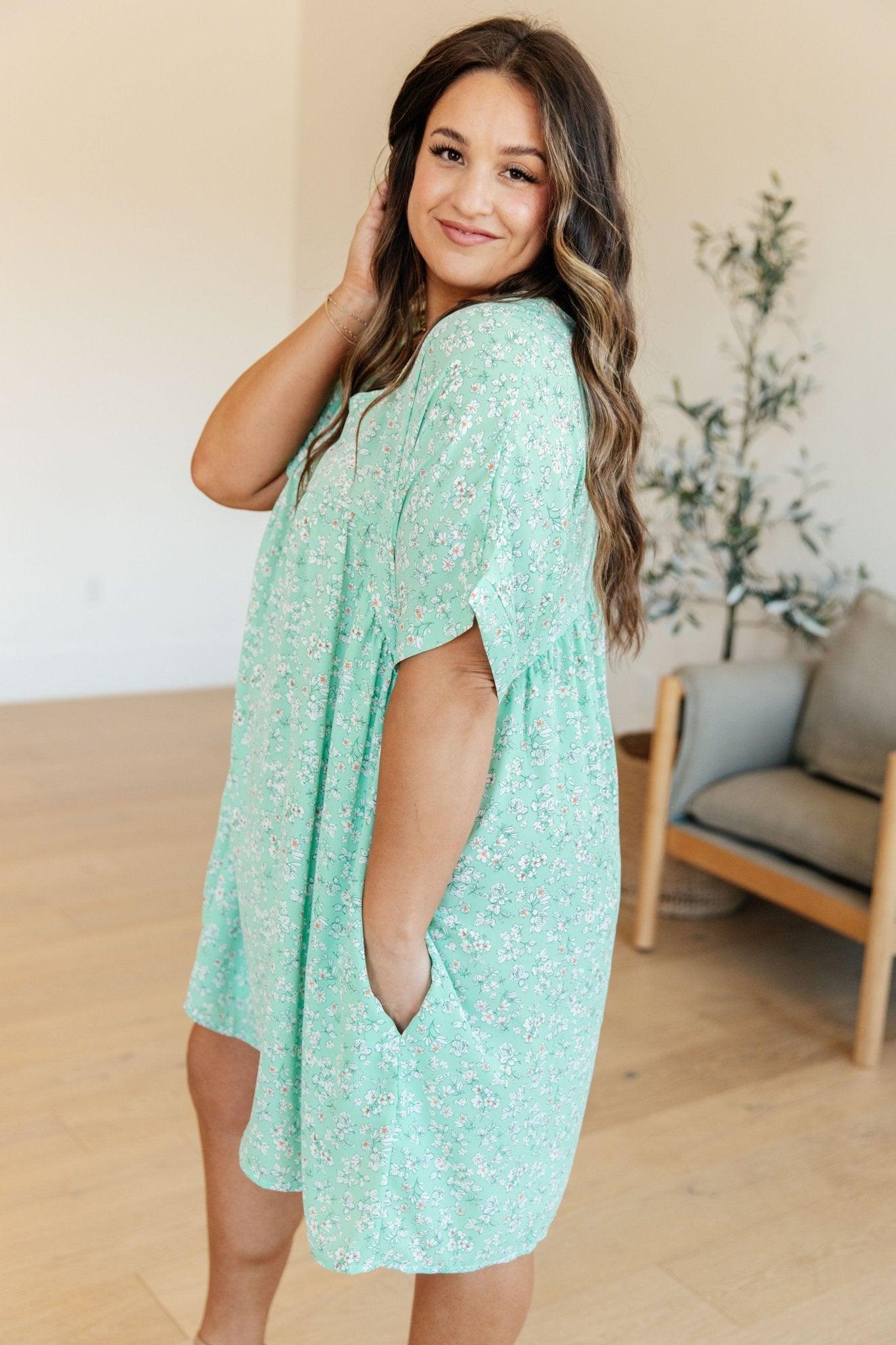 Rodeo Lights Dolman Sleeve Dress in Mint Floral - AS8008-01 - Love it Curvy