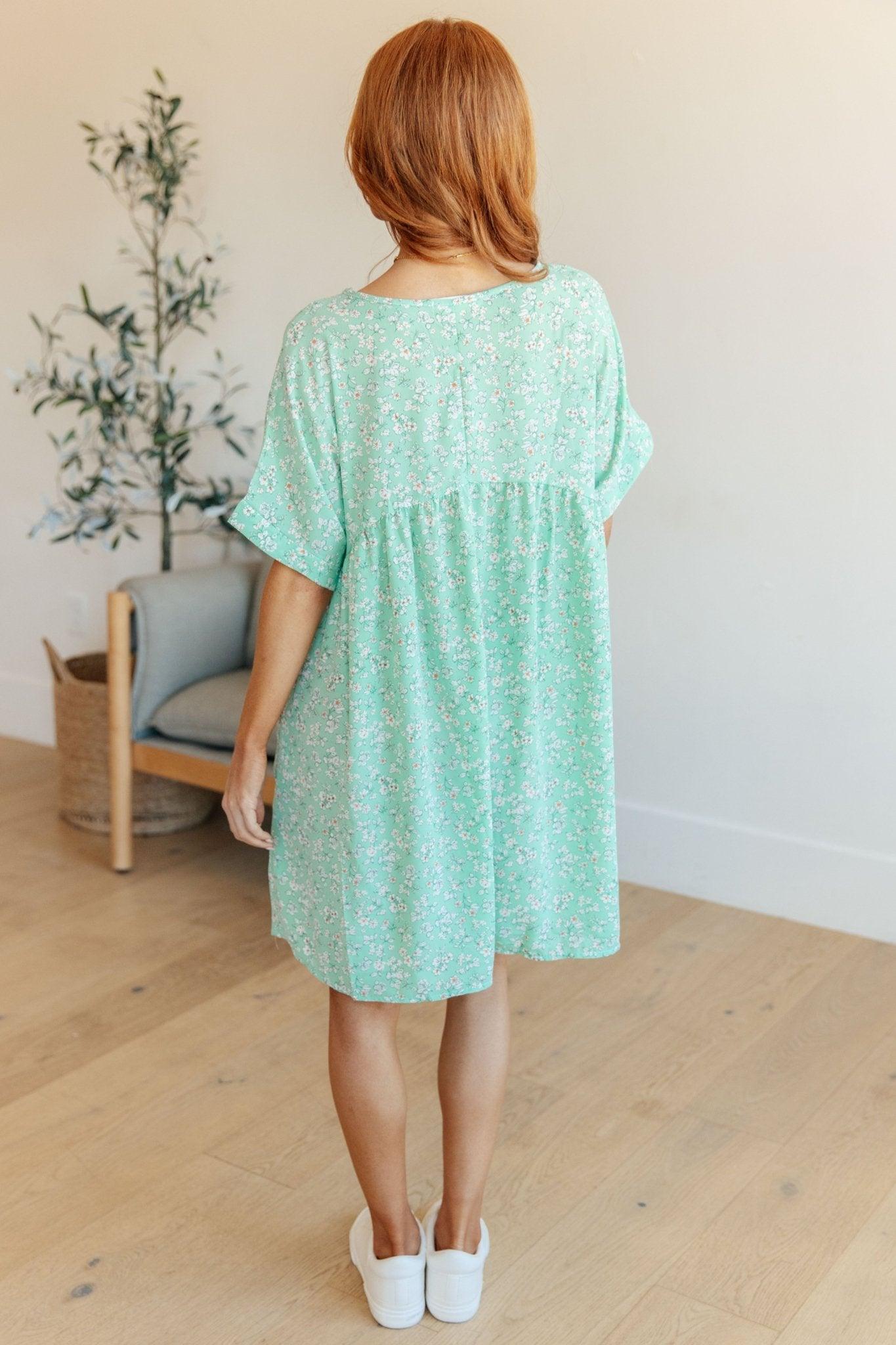 Rodeo Lights Dolman Sleeve Dress in Mint Floral - AS8008-01 - Love it Curvy