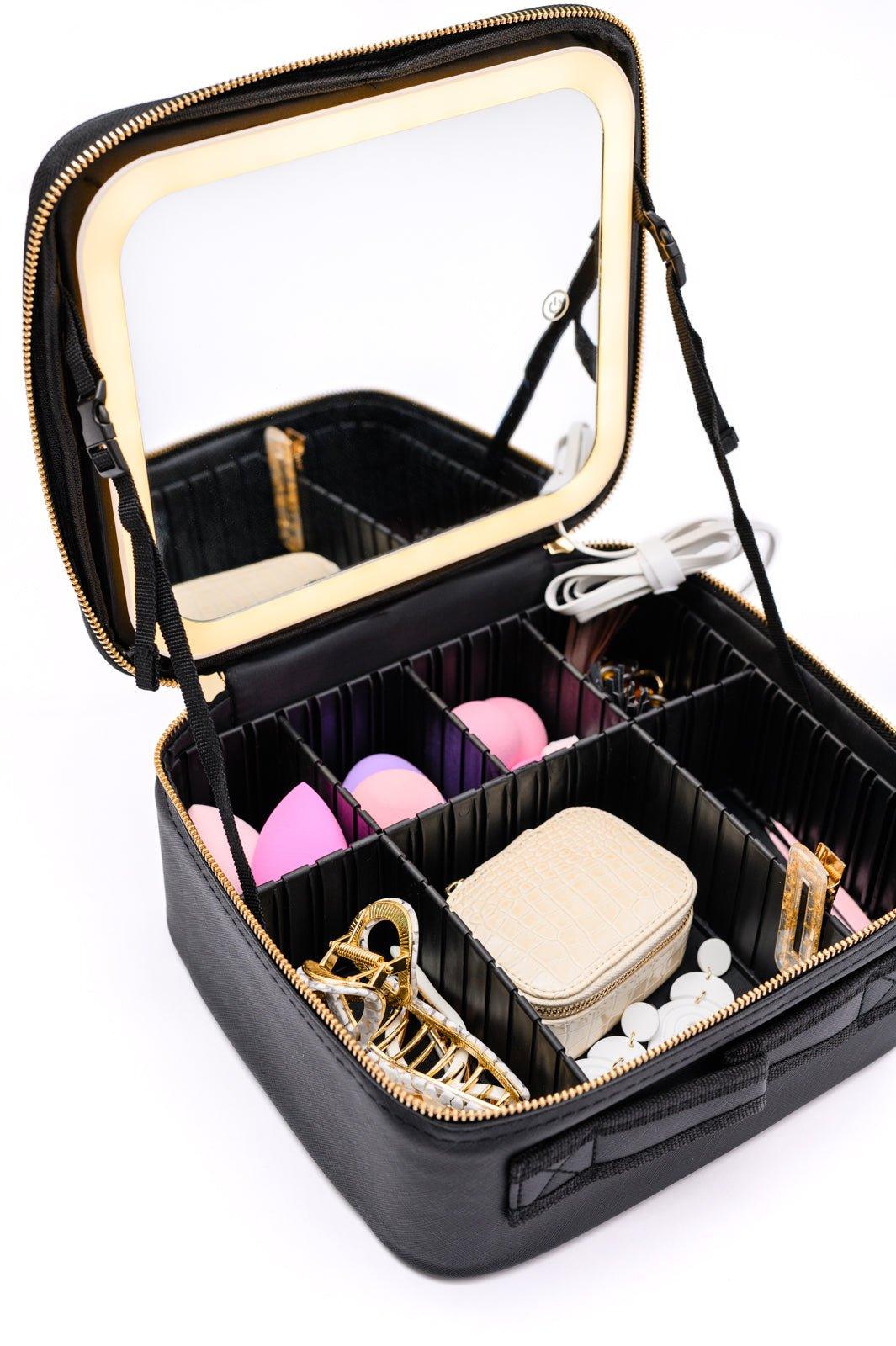 She's All That LED Makeup Case in White - AS5536-01 - Love it Curvy