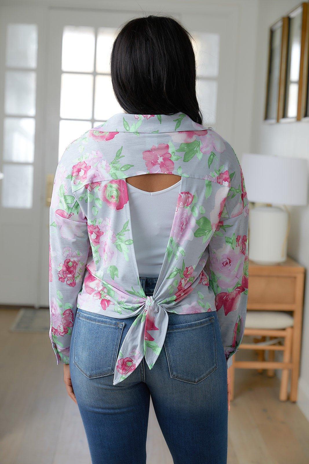 Thinking On It Open Back Floral Top - AS5703-01 - Love it Curvy