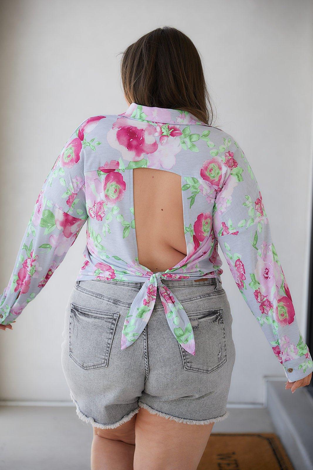 Thinking On It Open Back Floral Top - AS5703-01 - Love it Curvy