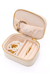 Travel Jewelry Case in Cream Snakeskin - AS6833-01 - Love it Curvy