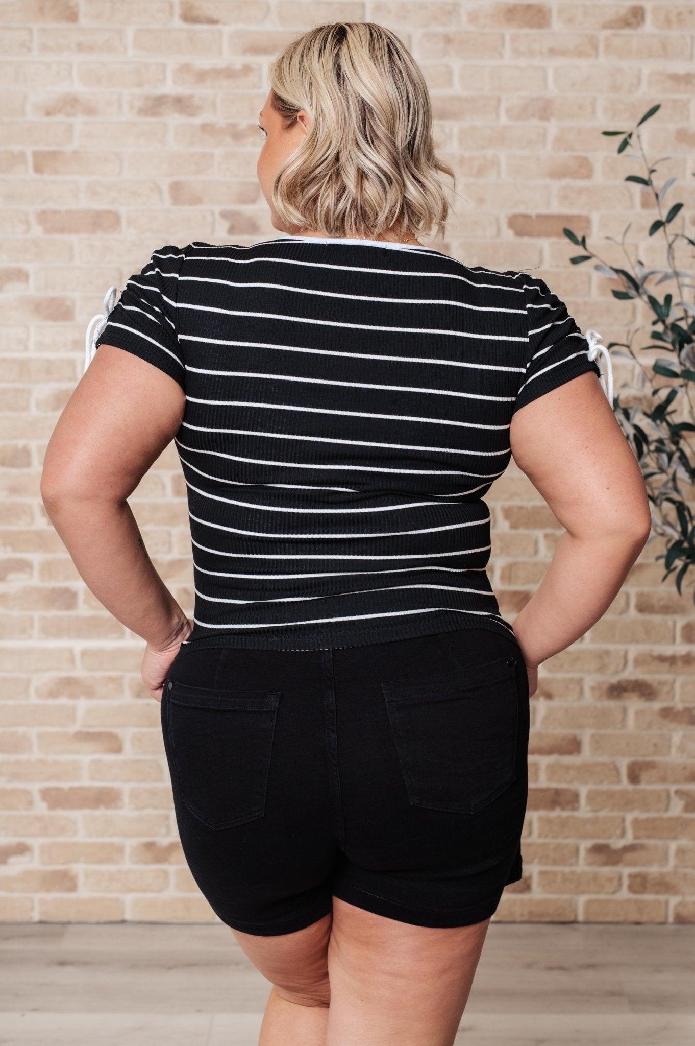 Vaguely Speaking Striped Top - AS7860 - 01 - Love it Curvy