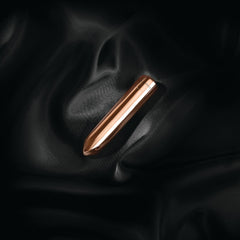 23604 - The Glow Bullet - Love it Curvy