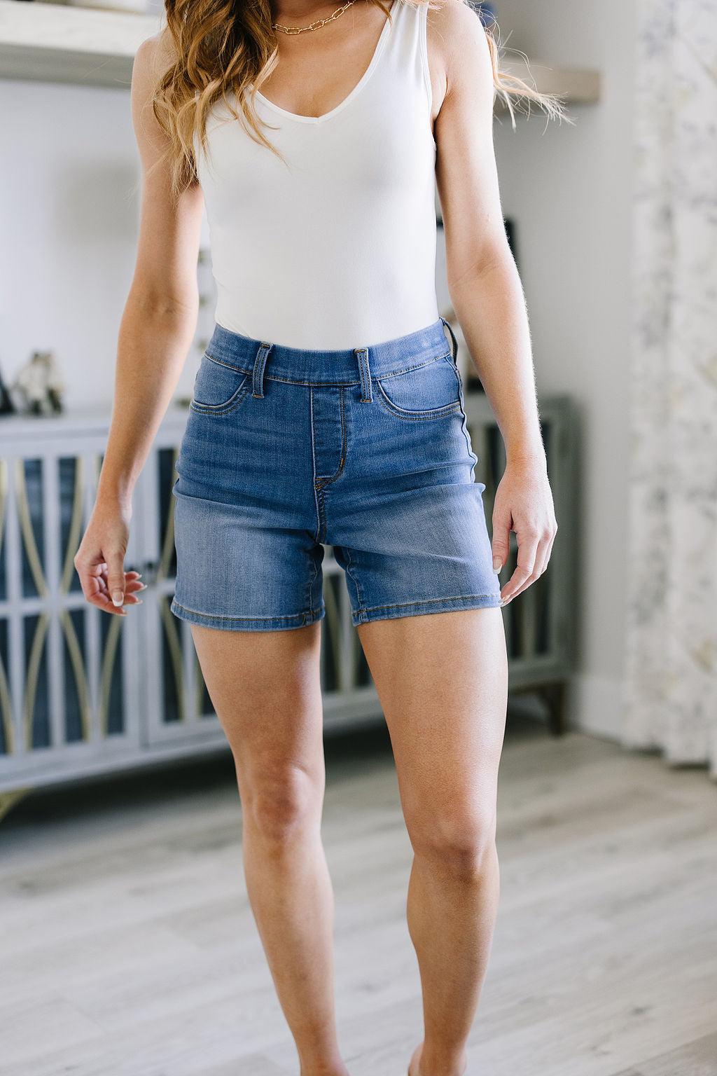 Perry High Rise Pull On Denim Shorts - Love it Curvy