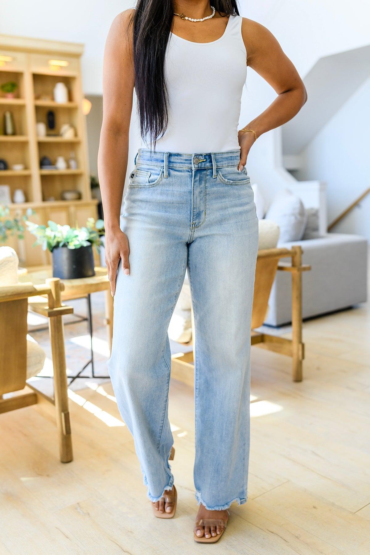 Tate High Rise Straight Jeans - Love it Curvy