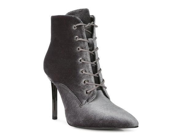 BORNSTA Velvet High Heeled Velvet Boots - Love it Curvy