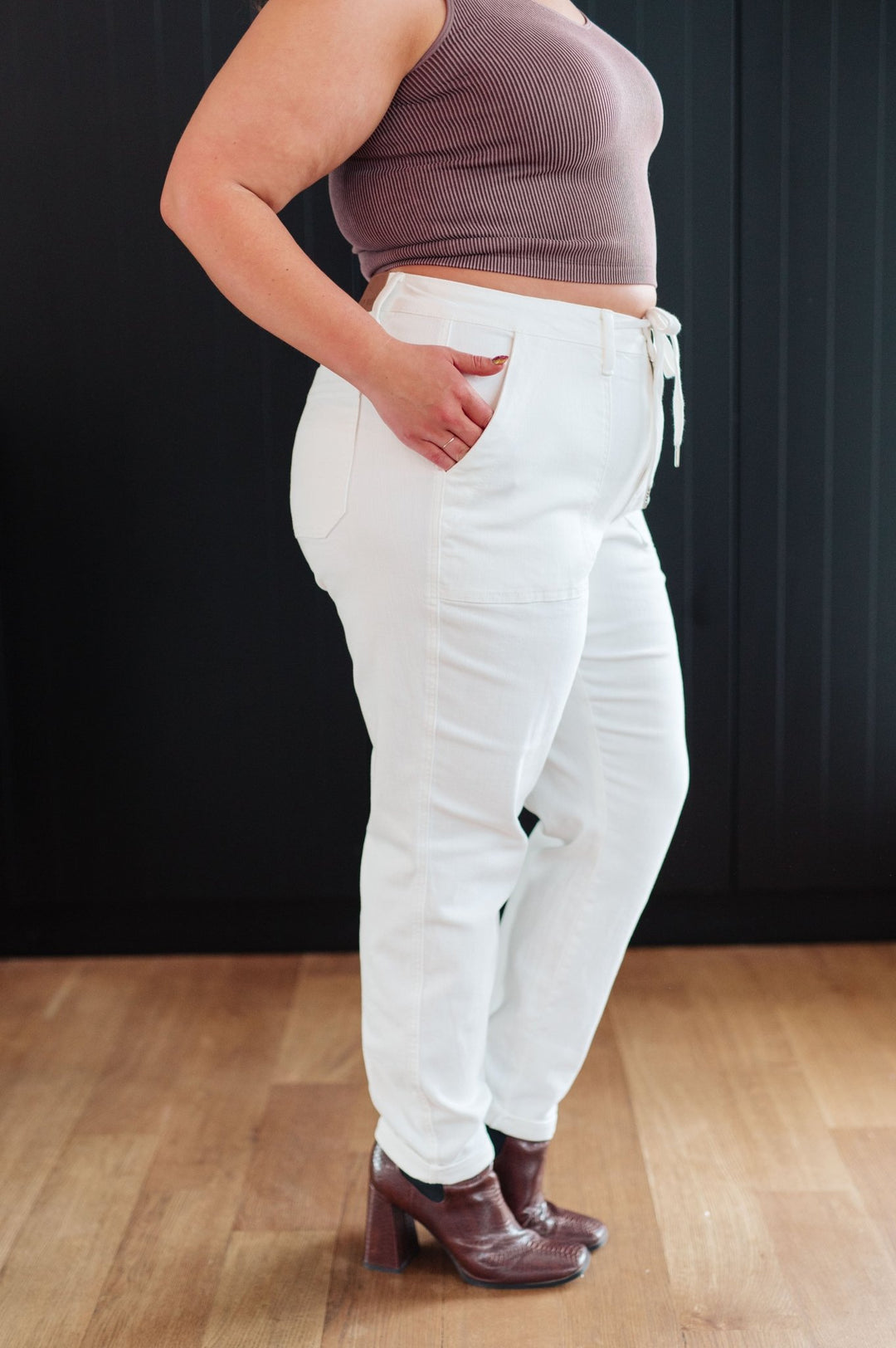 Charlene High Rise Jogger in Ecru - Love it Curvy